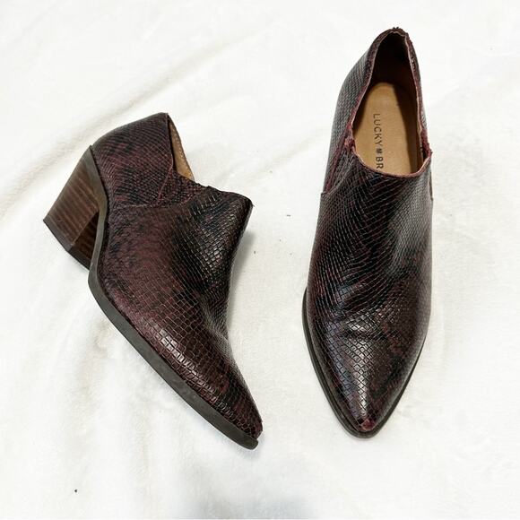 Lucky Brand Tabea red snakeskin leather bootie boots size 9 almond block heel - Picture 1 of 9